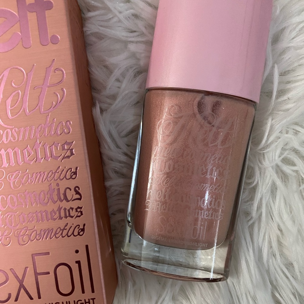 Melt Cosmetic Liquid Highlight in Fetish